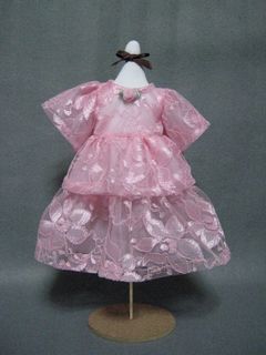 人形用ドレス